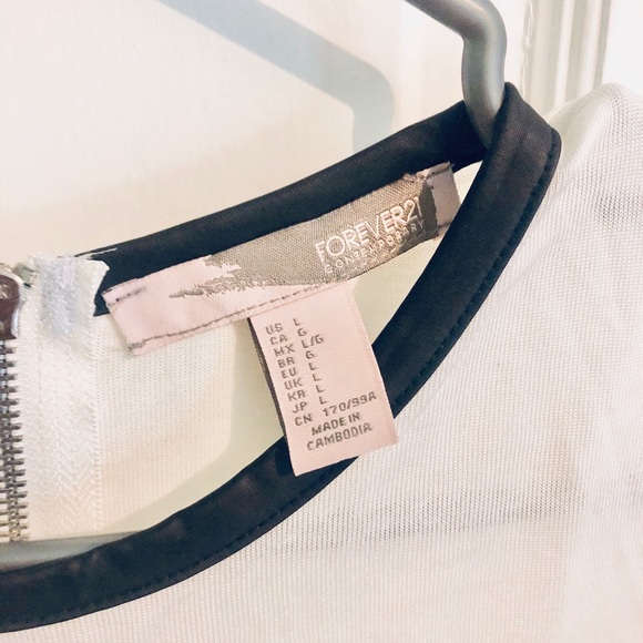 [FOREVER 21] NEW Back-Zip Top - Picture 2 of 5